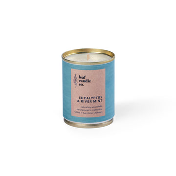 Blue tin can soy candle with Gin & Tonic fragrance